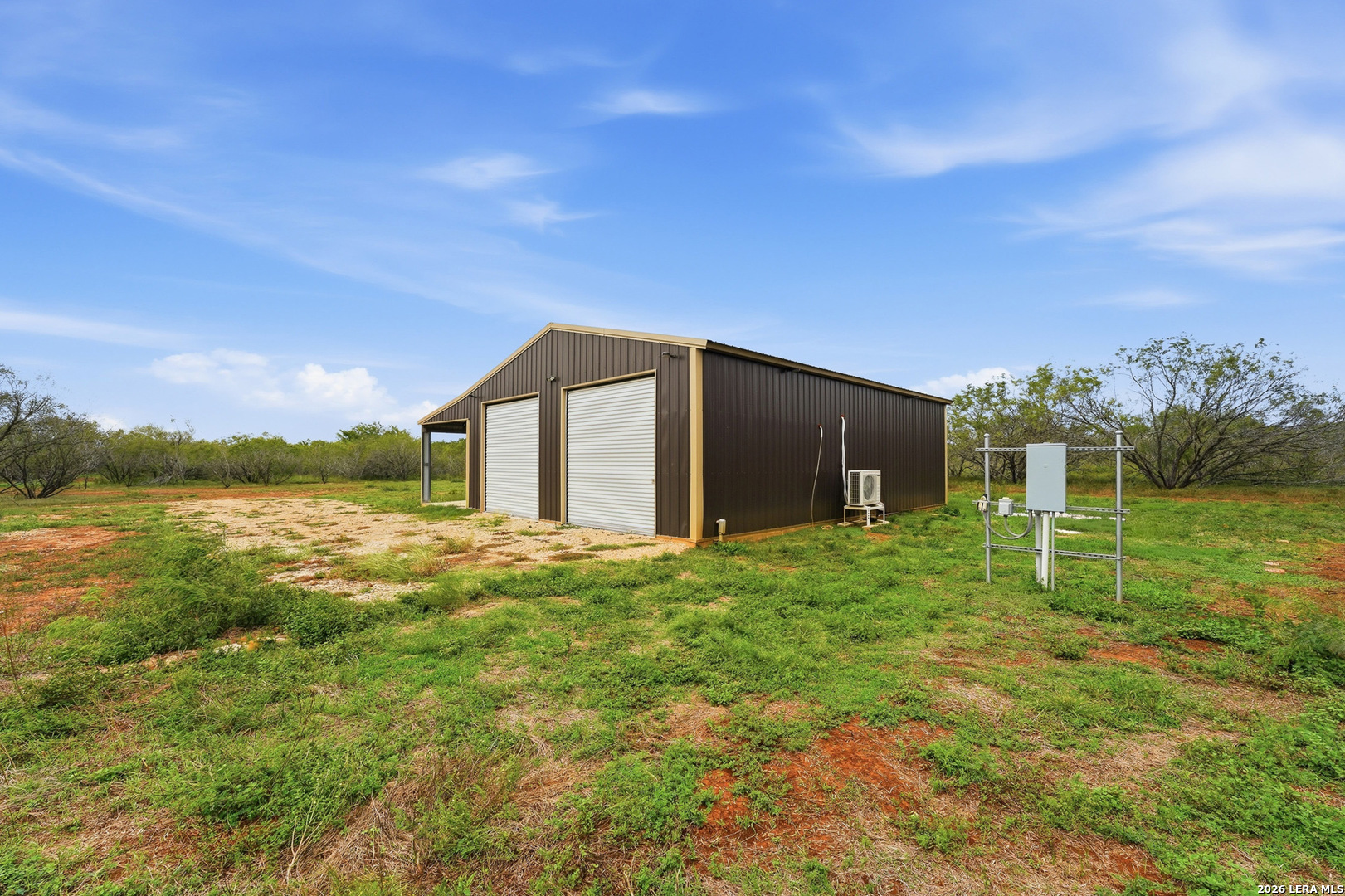 812 County Road 415 Stockdale TX 78160