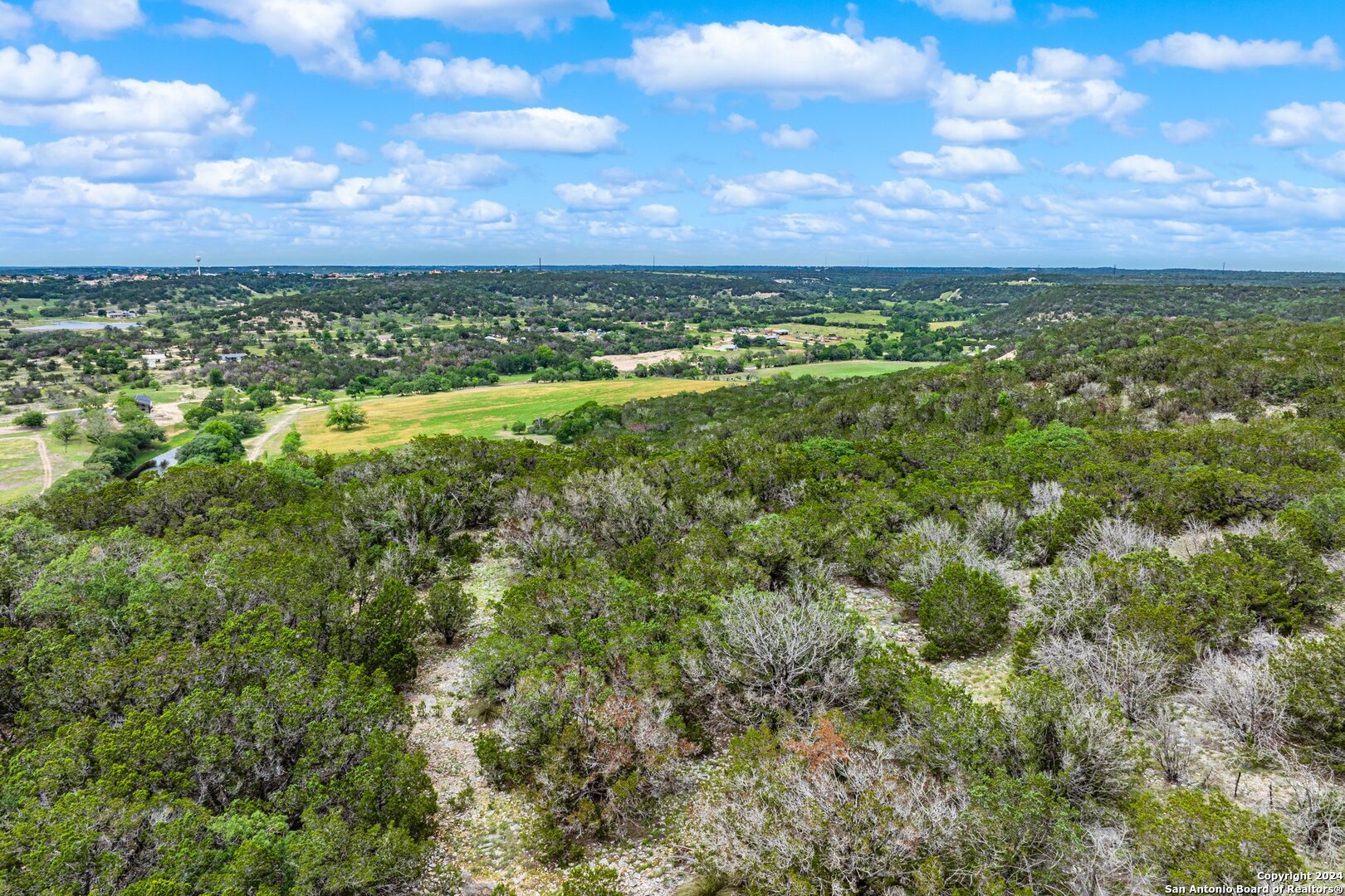 195 & 200 Countless Views Drive Kerrville TX 78028