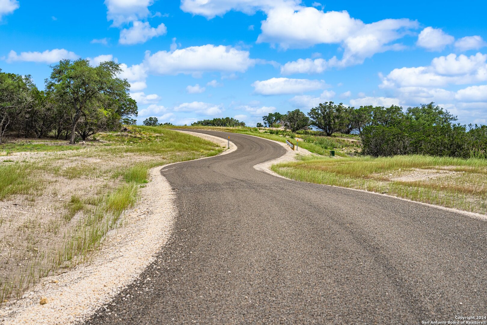 195 & 200 Countless Views Drive Kerrville TX 78028