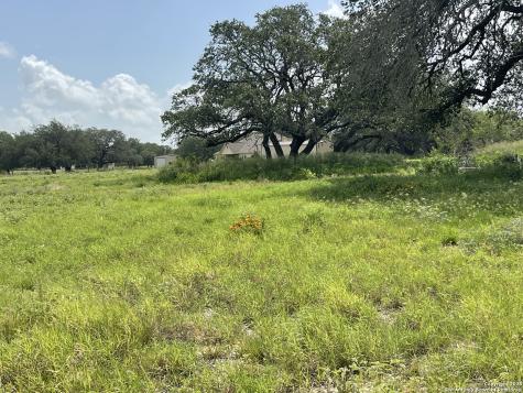 Lot 2 County Road 6723 Natalia TX 78059