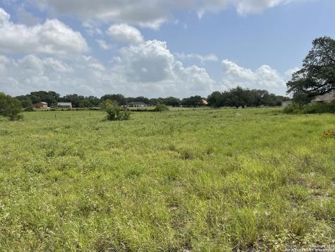 Lot 2 County Road 6723 Natalia TX 78059