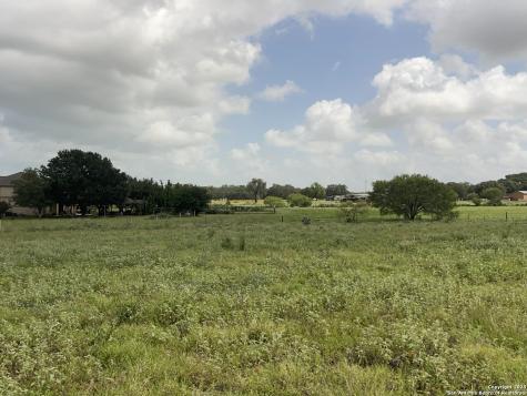 Lot 2 County Road 6723 Natalia TX 78059