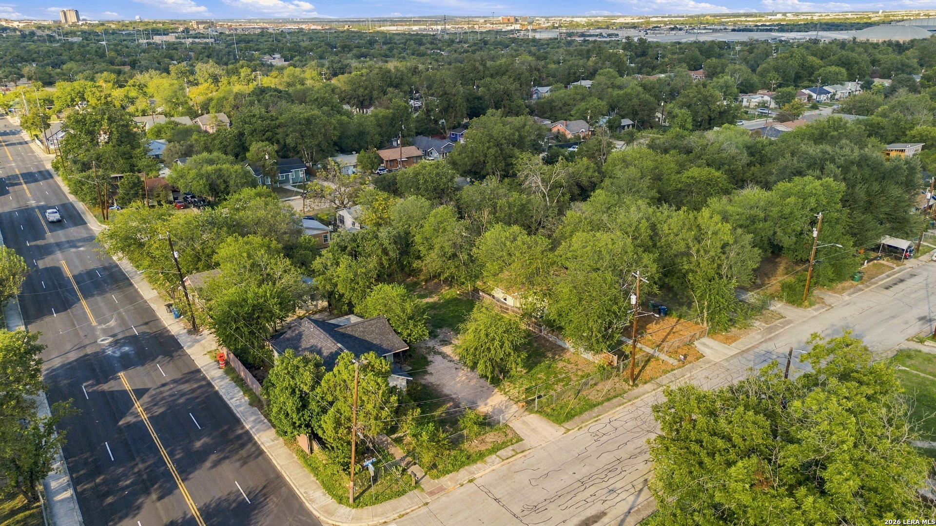 1707 N Center Street San Antonio TX 78202