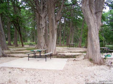 254 Possum Haw Holly Trail Leakey TX 78873