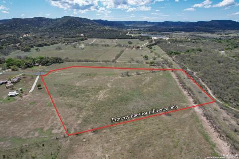 254 Possum Haw Holly Trail Leakey TX 78873