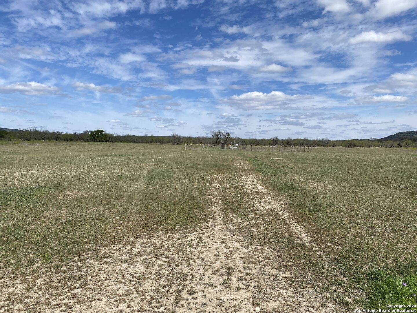 254 Possum Haw Holly Trail Leakey TX 78873
