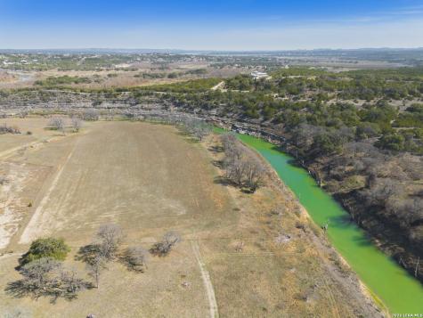 2014 Paradise Parkway Canyon Lake TX 78133