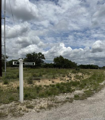 103 Silas Parker Blanco TX 78606