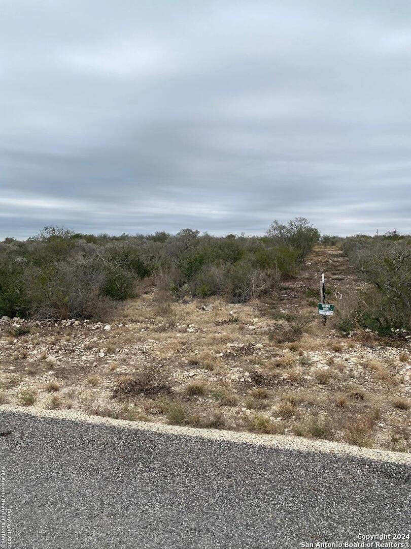 264 Legend Hills Road Uvalde TX 78801