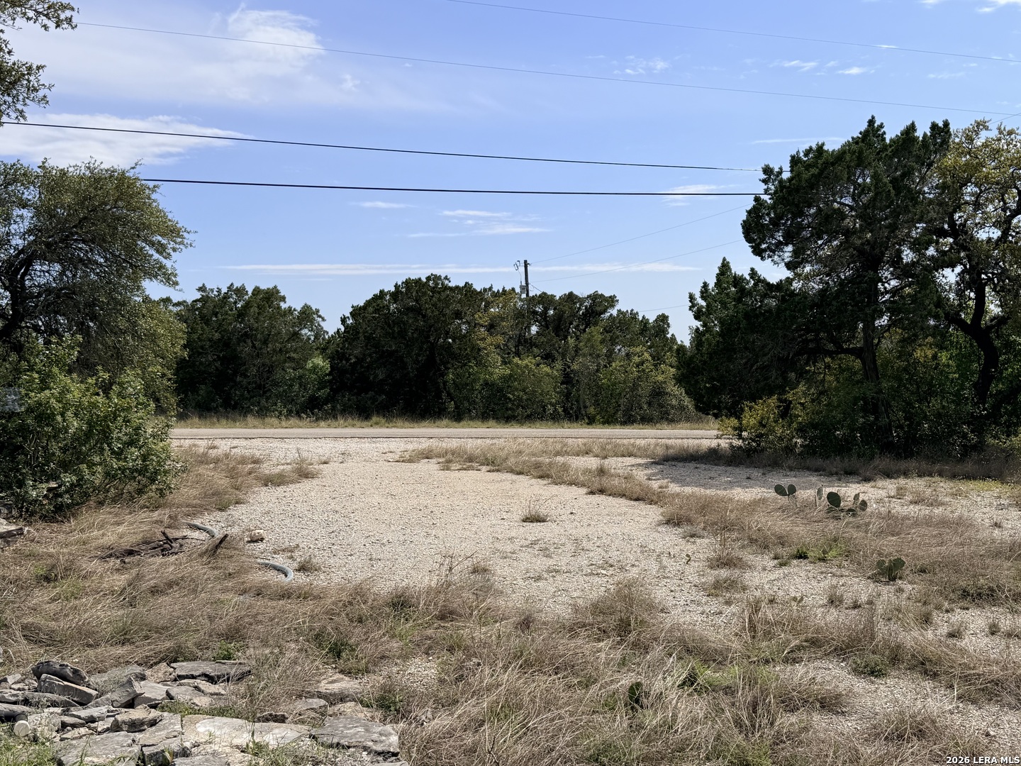 686 County Road 2700 Mico TX 78056