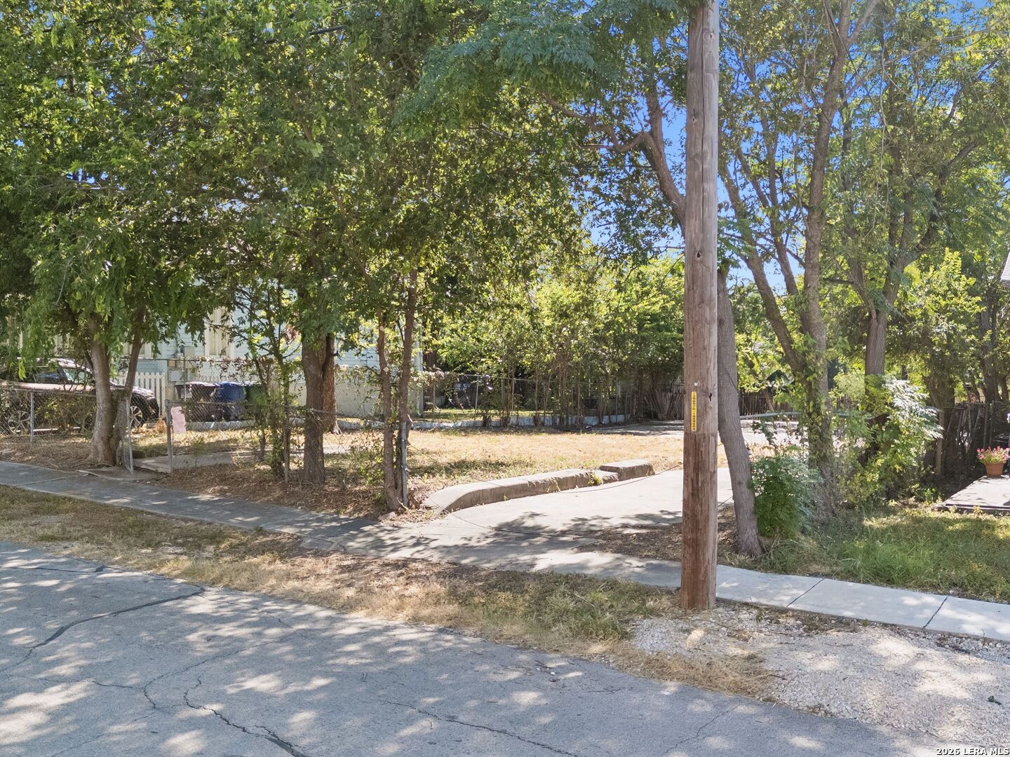 1121 N Olive Street San Antonio TX 78202