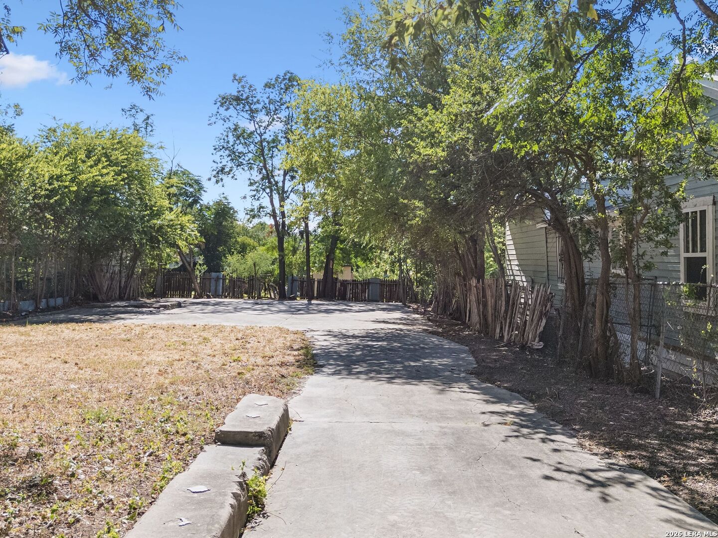 1121 N Olive Street San Antonio TX 78202