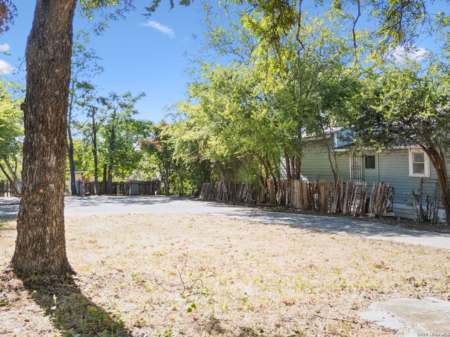 1121 N Olive Street San Antonio TX 78202