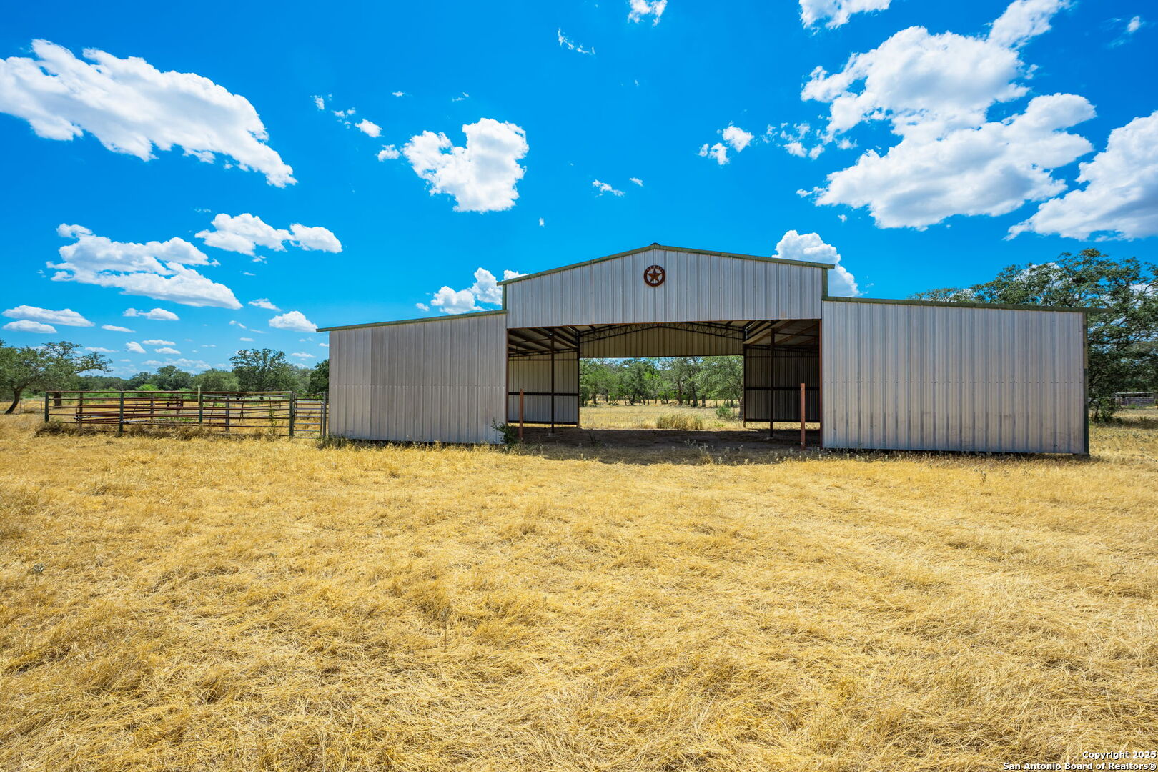 1700 Bruce Poteet TX 78065