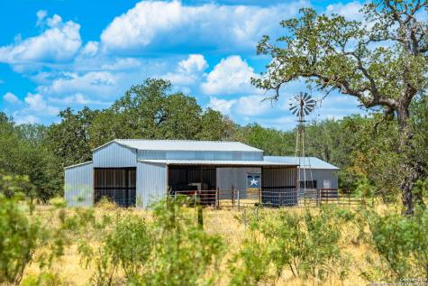1700 Bruce Poteet TX 78065