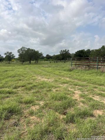 1700 Bruce Poteet TX 78065