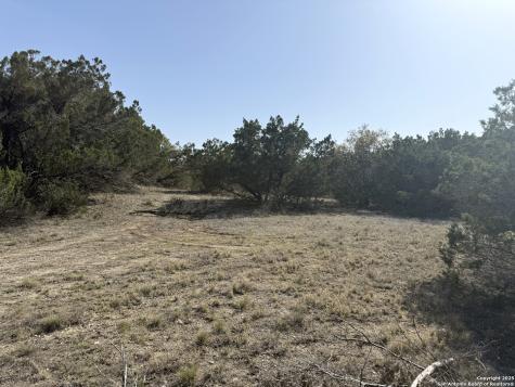 1430 Circle Acres Bulverde TX 78163