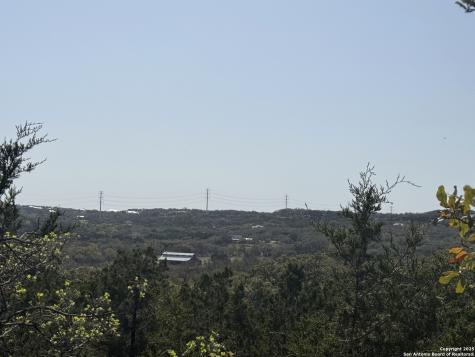 1430 Circle Acres Bulverde TX 78163