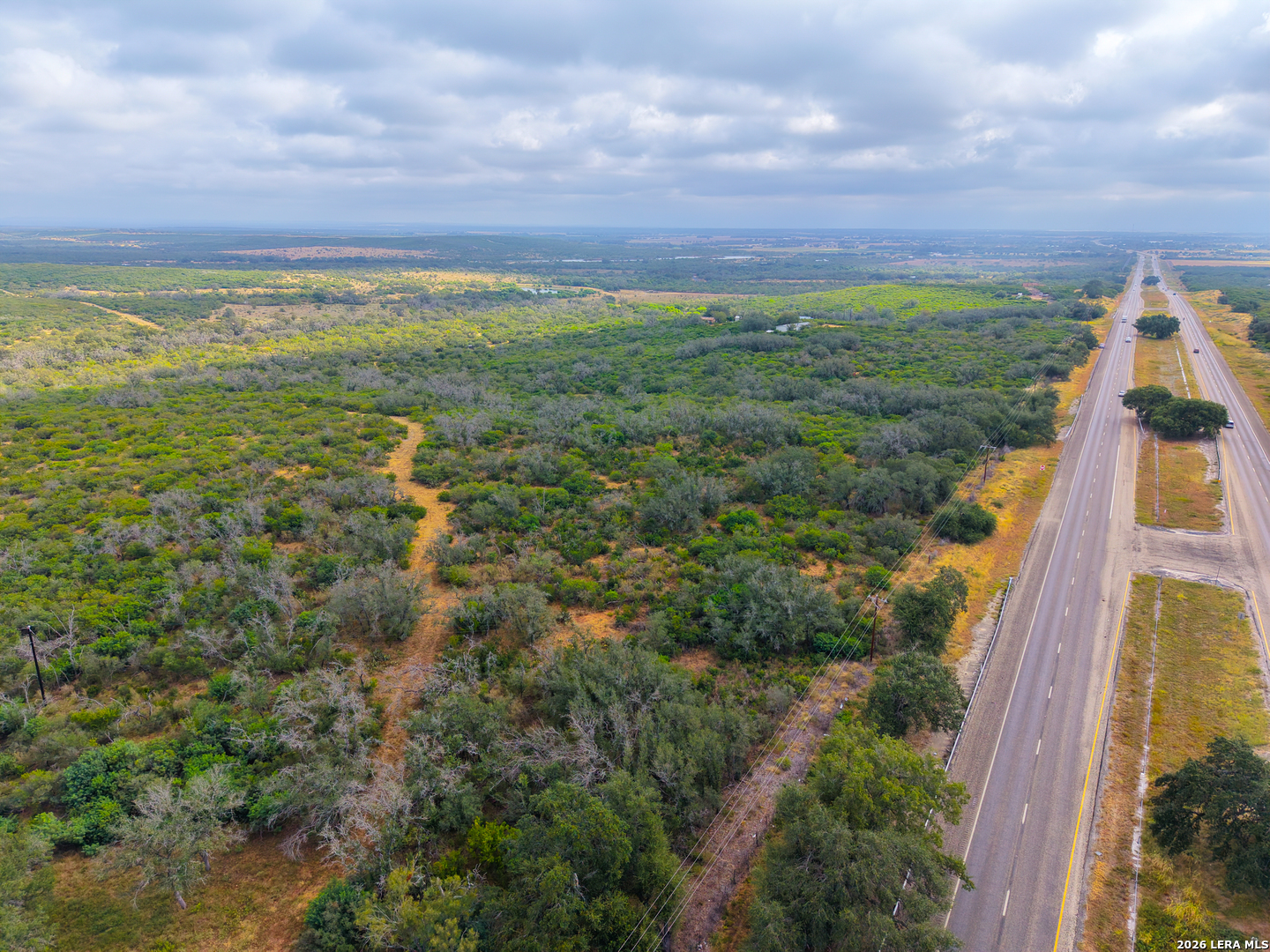 9022 Highway 90 Dhanis TX 78850