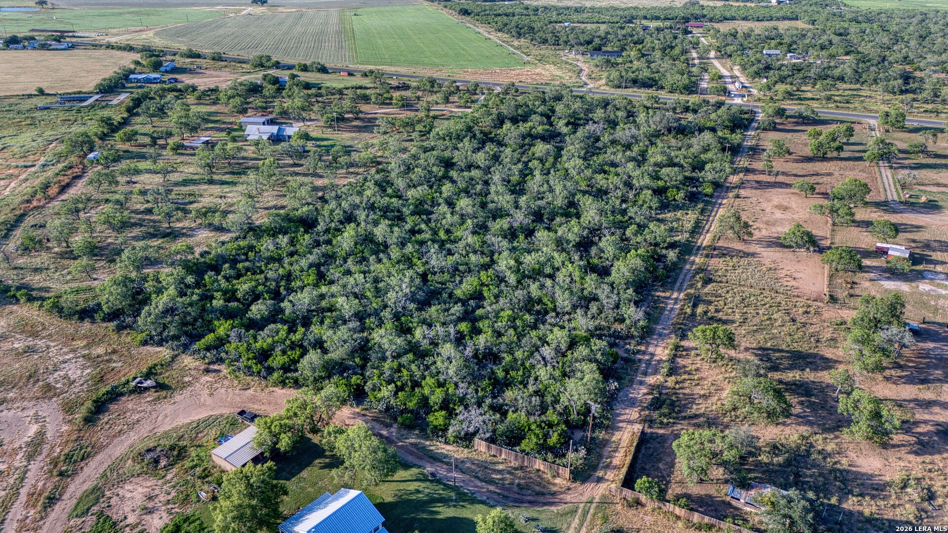 1181 State Highway 173 Bigfoot TX 78005