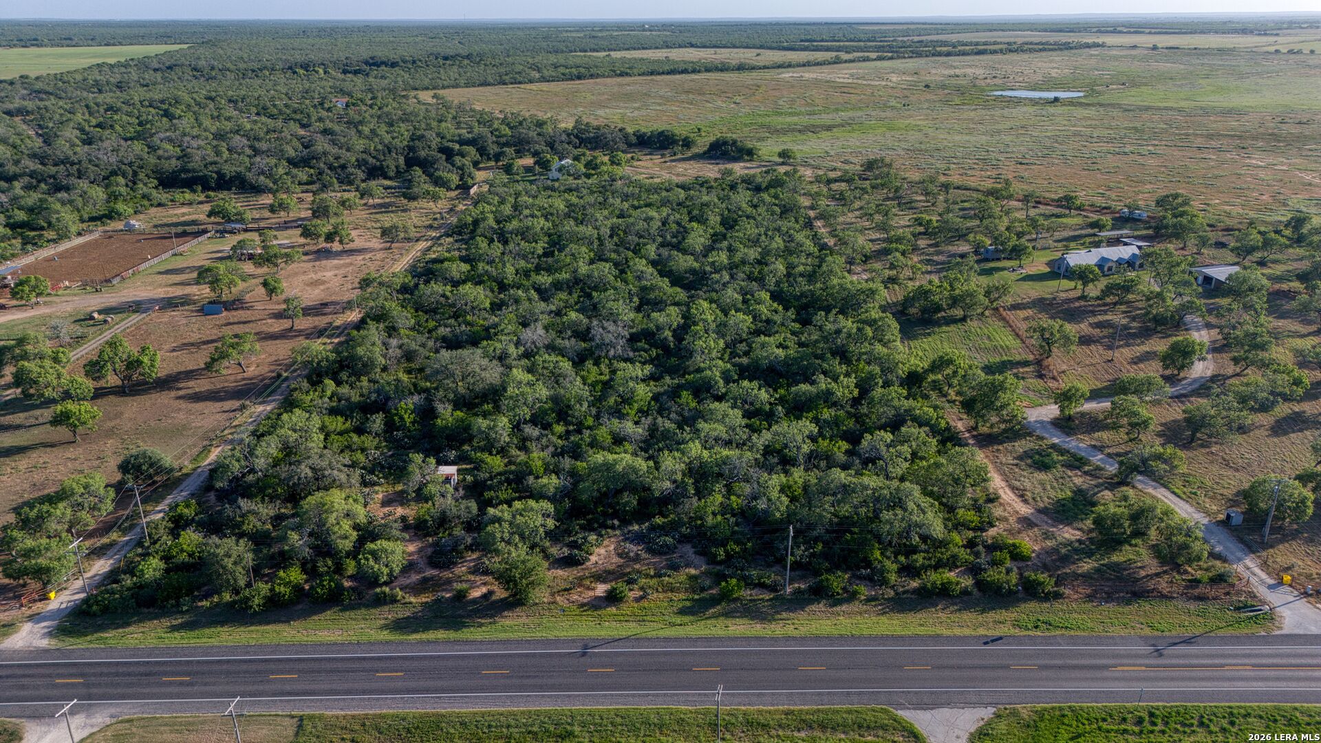 1181 State Highway 173 Bigfoot TX 78005