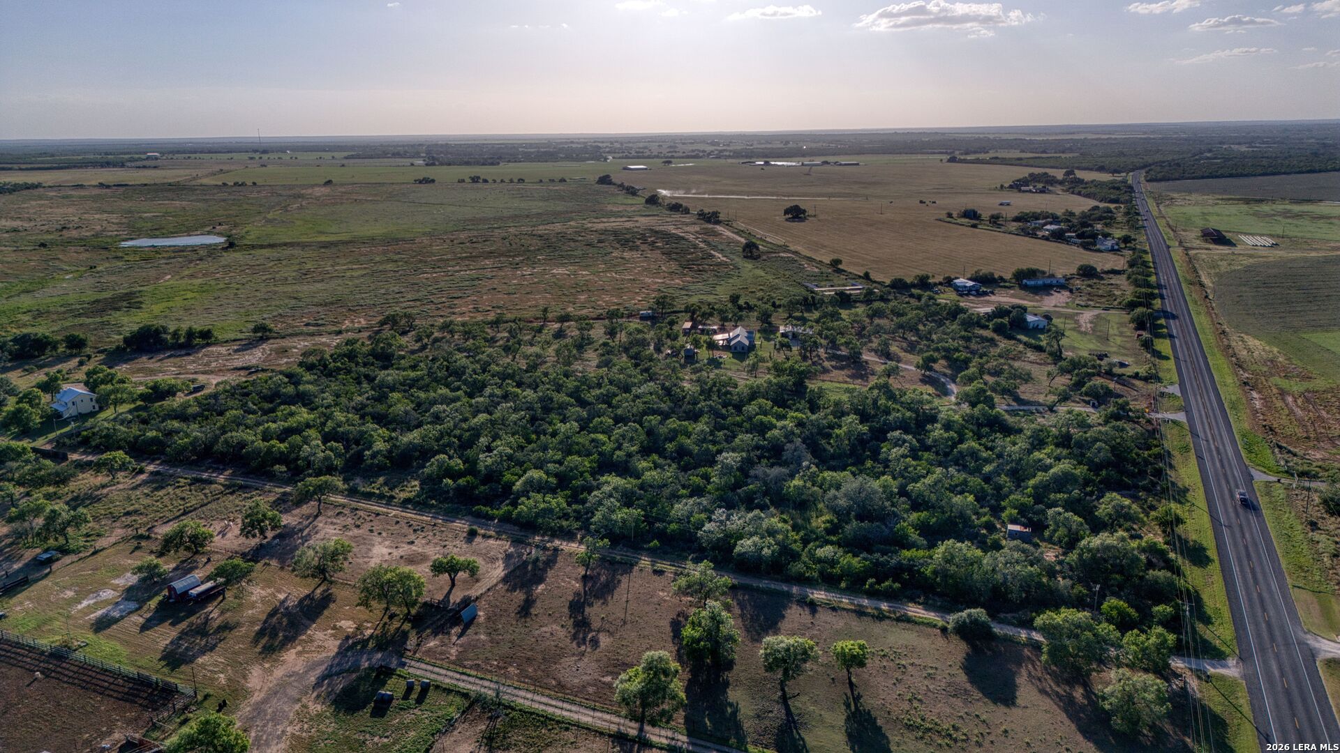 1181 State Highway 173 Bigfoot TX 78005
