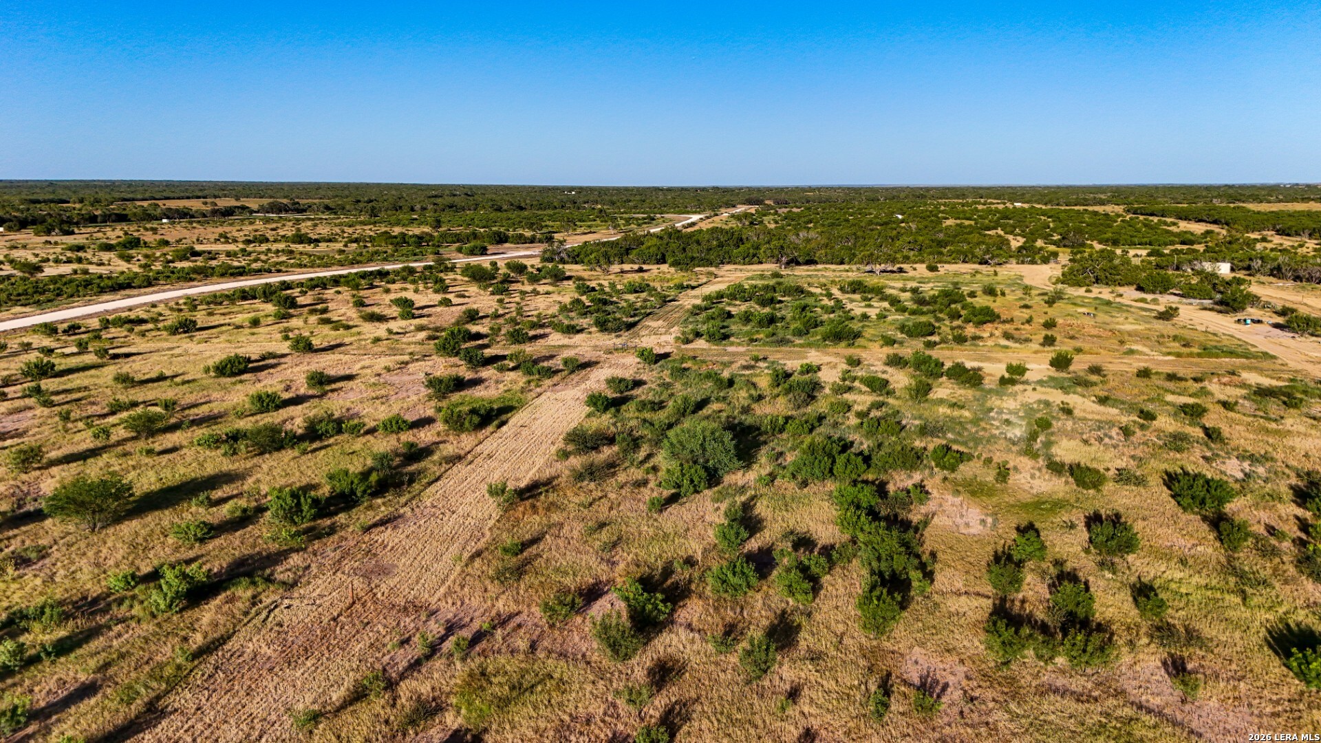 6192 County Road 2500 Bigfoot TX 78005