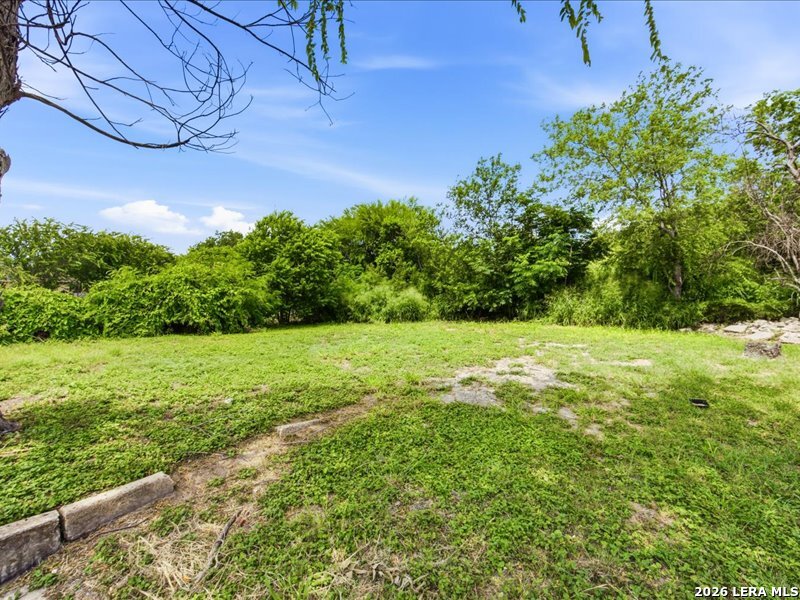 1201 S Comal San Antonio TX 78207