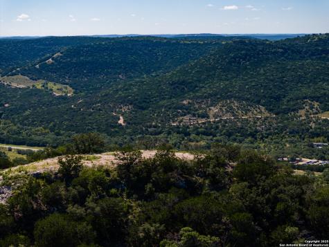 311 Jackson Way Tarpley TX 78883