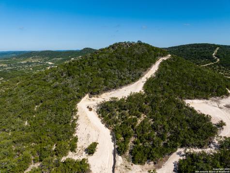 311 Jackson Way Tarpley TX 78883