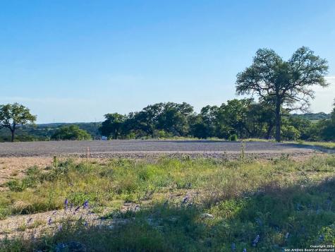 153 Galvin Woods Road Kerrville TX 78028