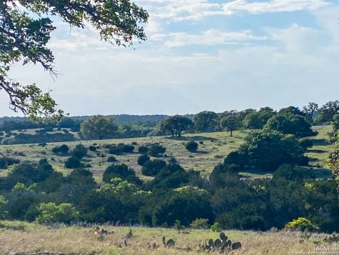 153 Galvin Woods Road Kerrville TX 78028