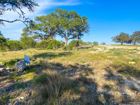 153 Galvin Woods Road Kerrville TX 78028