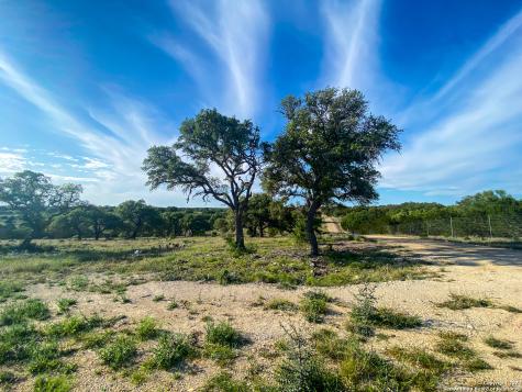 153 Galvin Woods Road Kerrville TX 78028