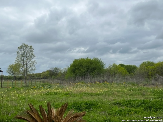 Tbd Pr 6736 Devine TX 78016