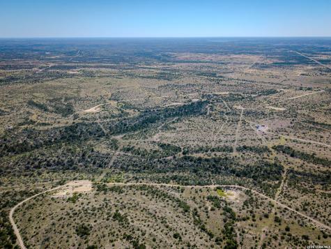 100 W Milkweed Court Ozona TX 76943