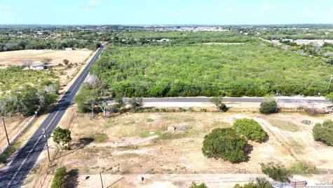 12379 Pearsall Road Atascosa TX 78002