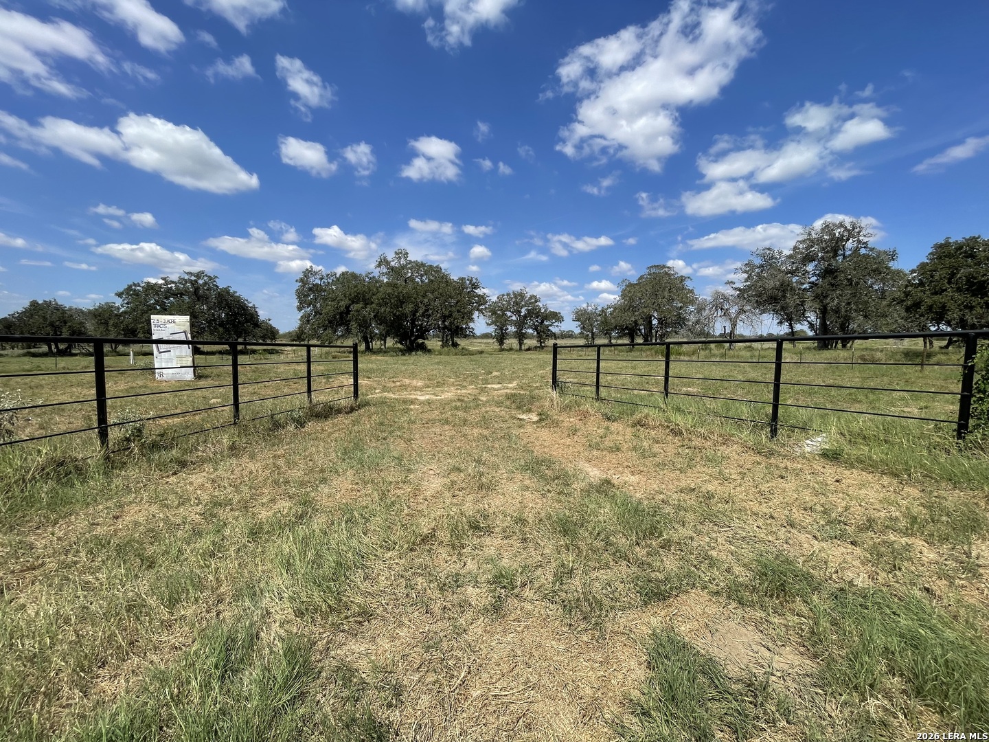 307 County Road 331 Floresville TX 78114