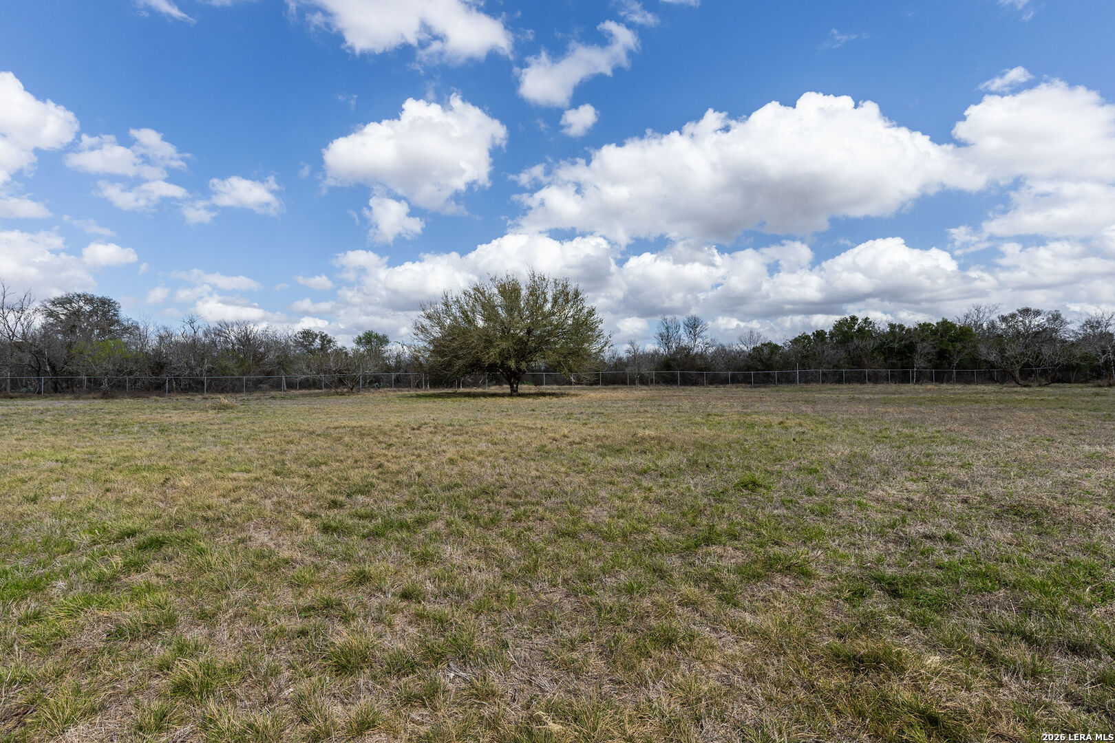 2071 E Us Highway 90 Seguin TX 78155