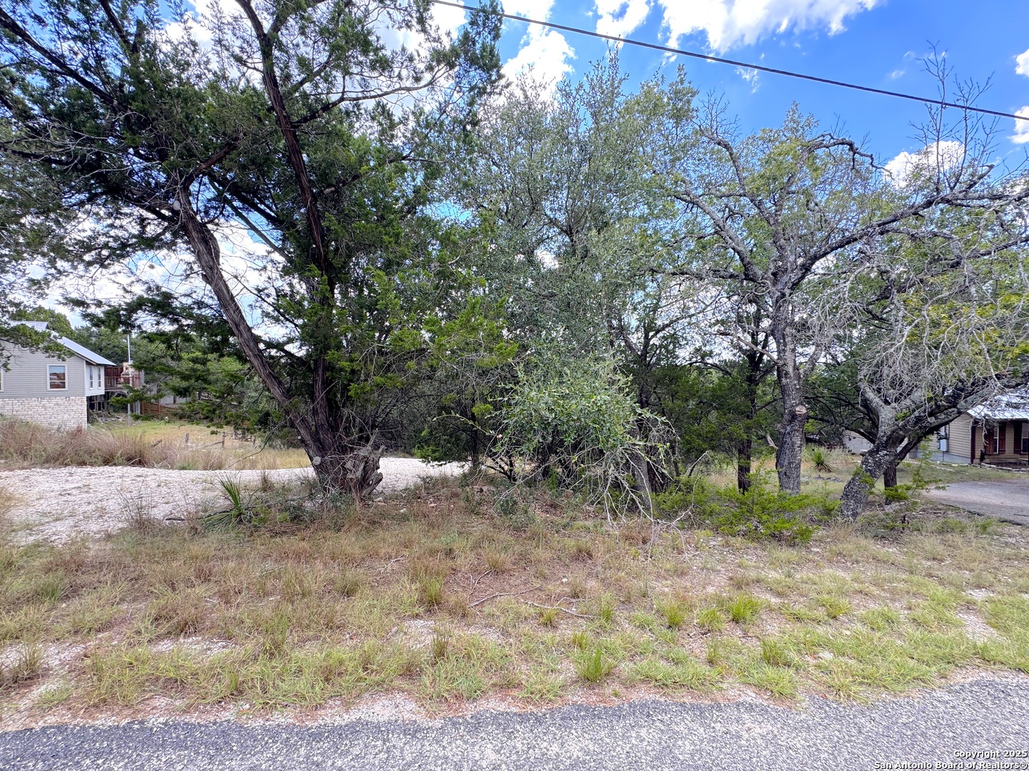 861, 881 Riviera Canyon Lake TX 78133