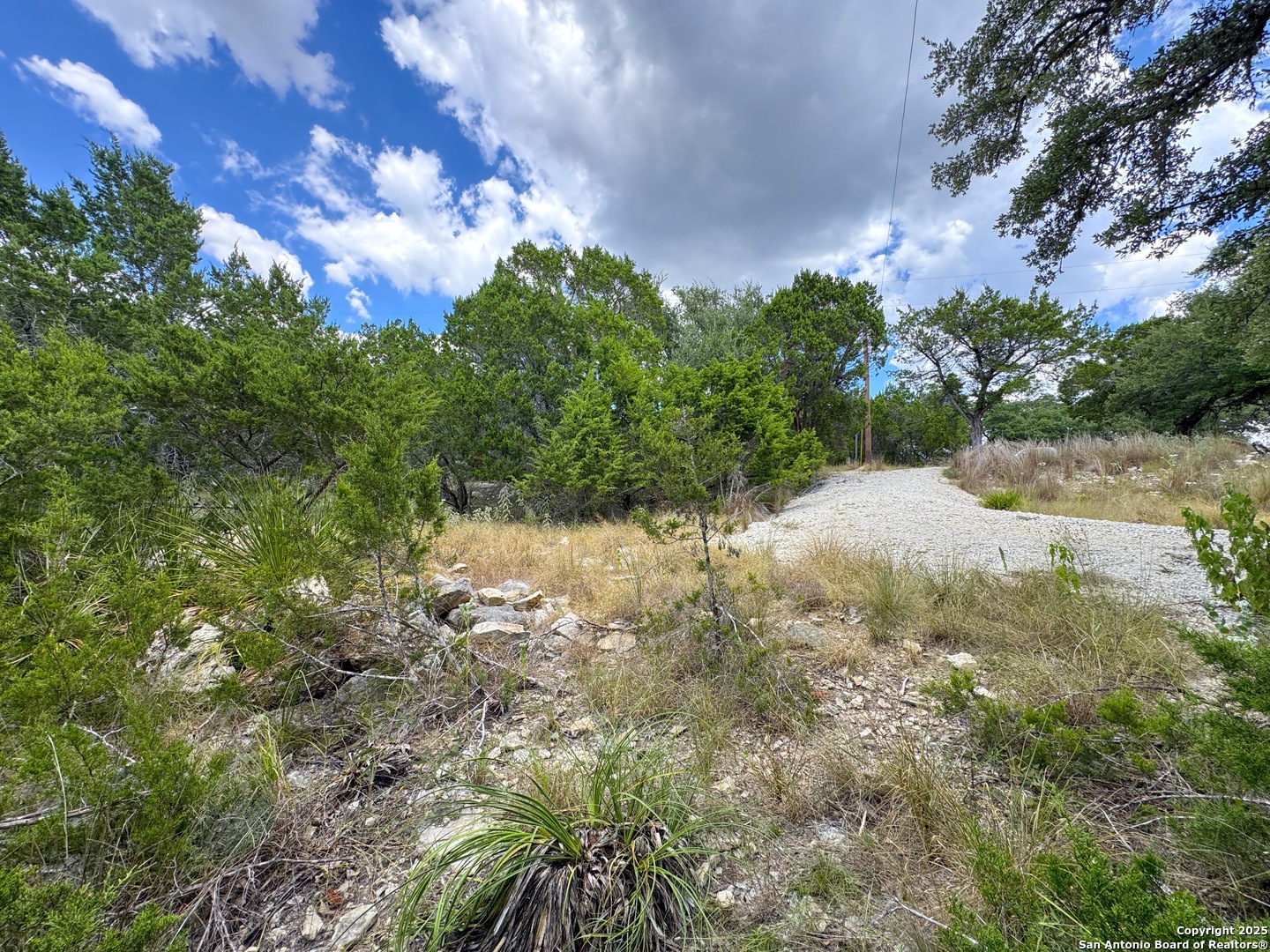 861, 881 Riviera Canyon Lake TX 78133