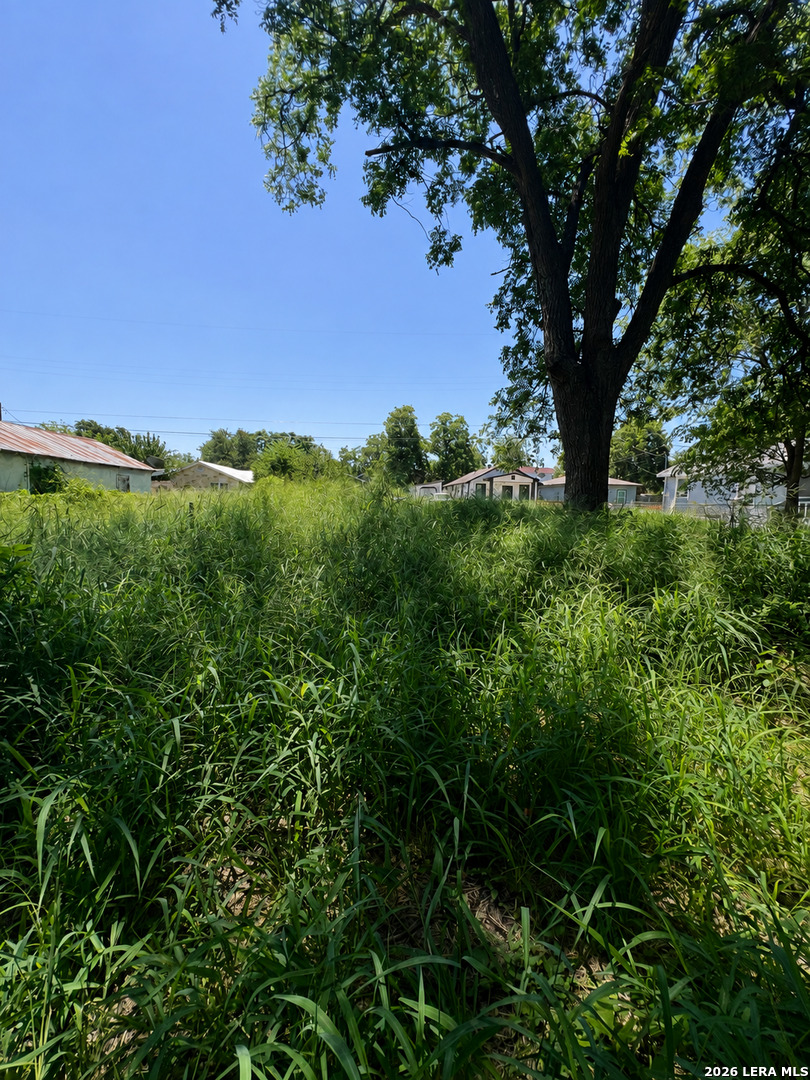 1535 Flanders Avenue San Antonio TX 78211
