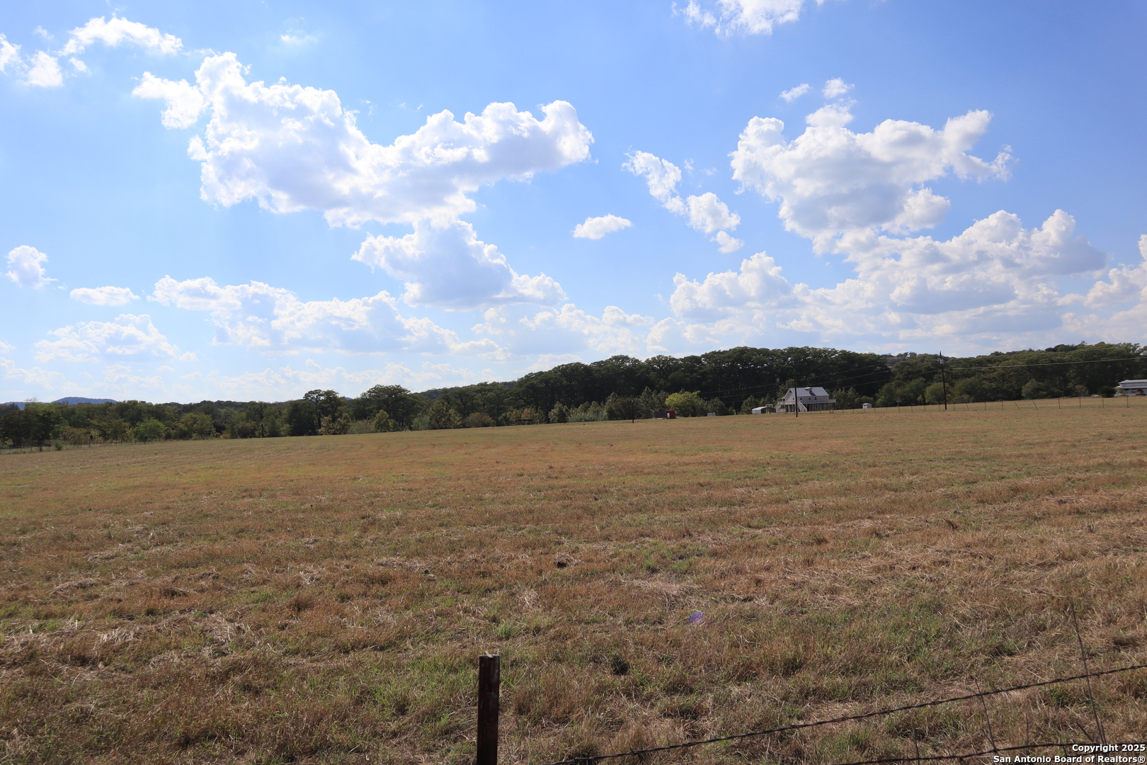 0 English Crossing Pipe Creek TX 78063
