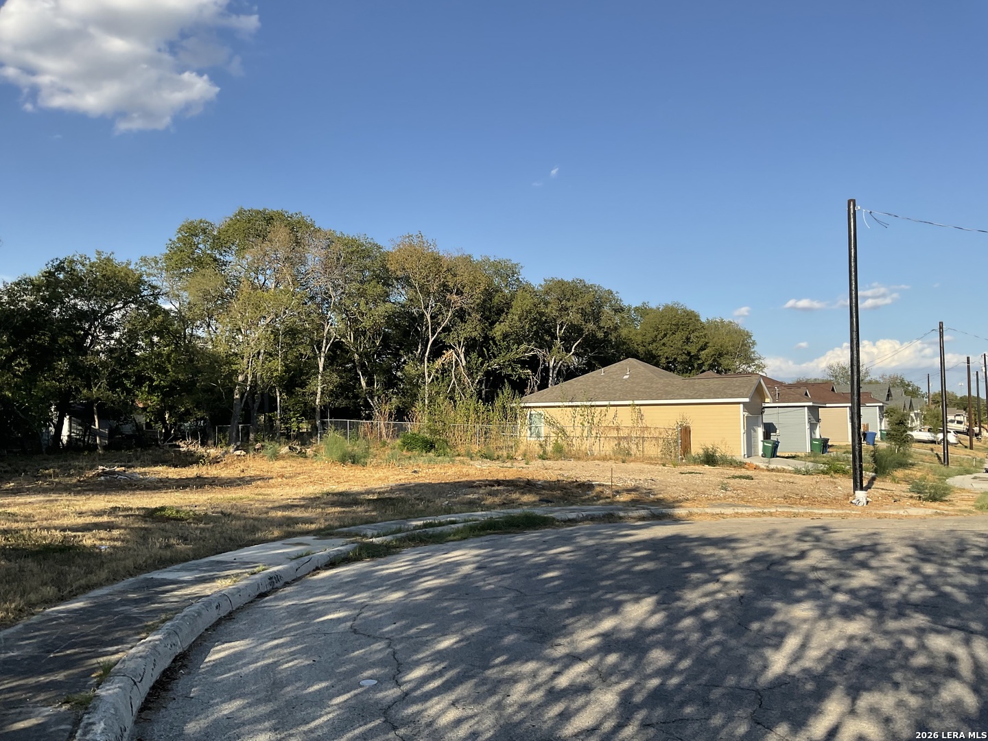 907 Yucca San Antonio TX 78220