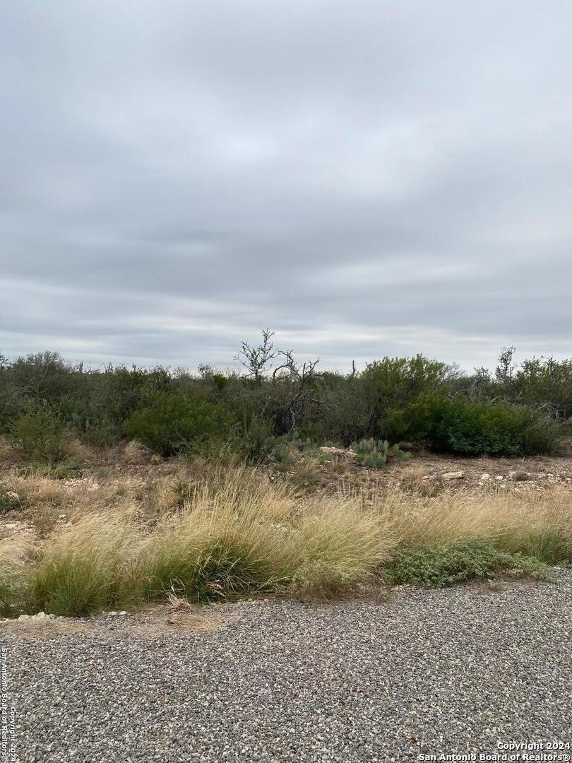 30 Rocky Hills Circle Uvalde TX 78801