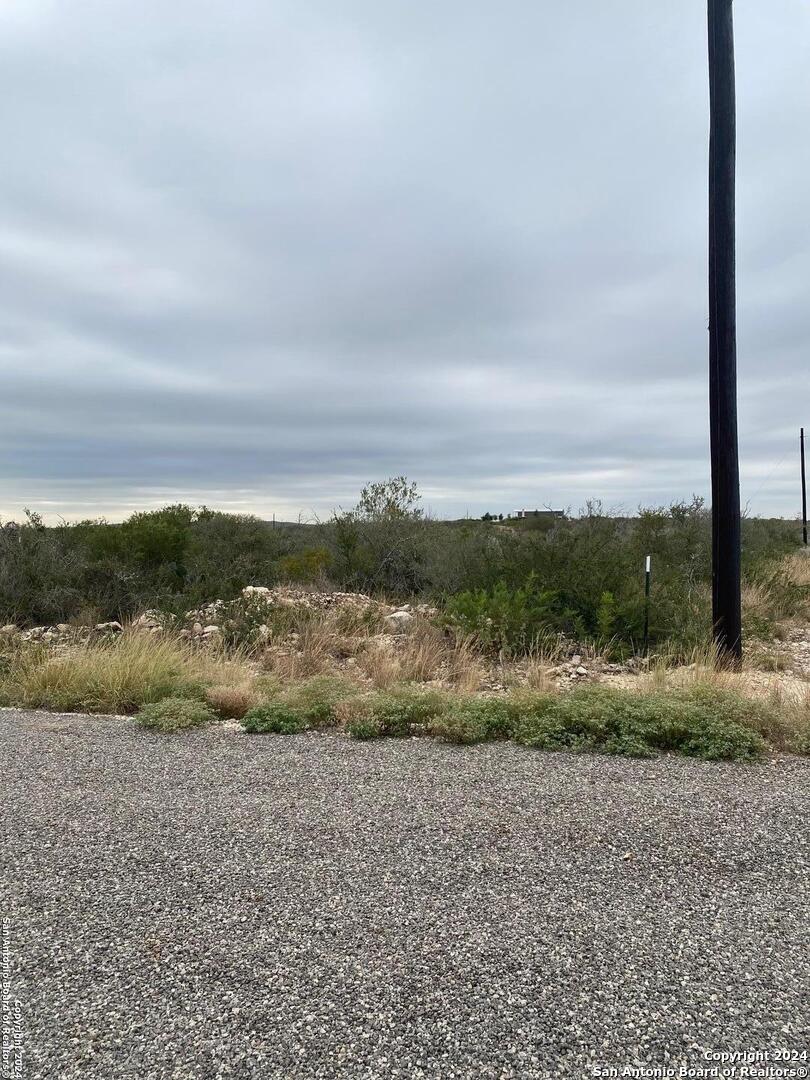 30 Rocky Hills Circle Uvalde TX 78801