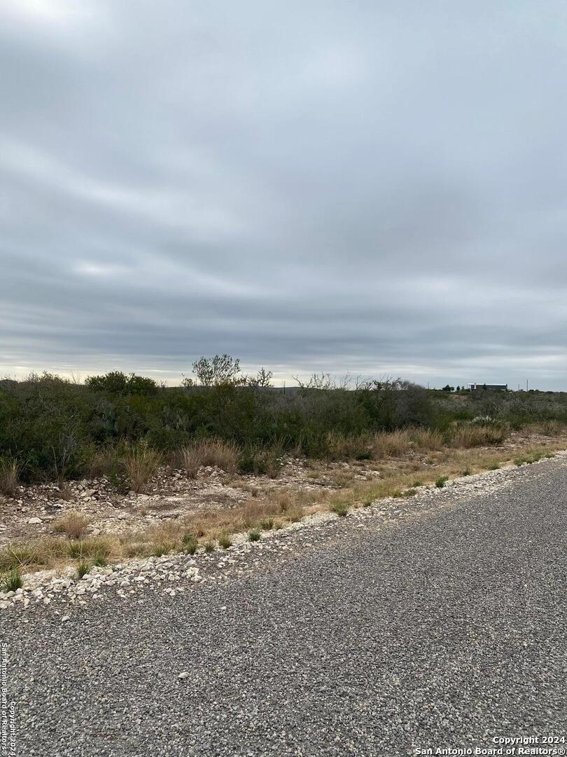 30 Rocky Hills Circle Uvalde TX 78801