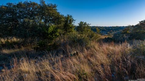 259 Lookout Point N Comfort TX 78013