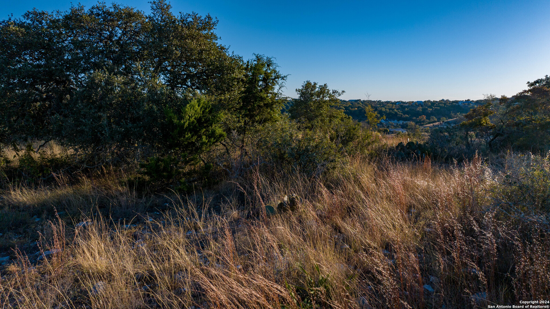 259 Lookout Point N Comfort TX 78013
