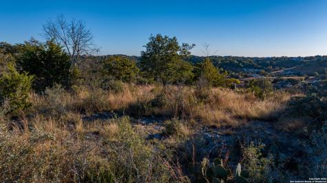 259 Lookout Point N Comfort TX 78013